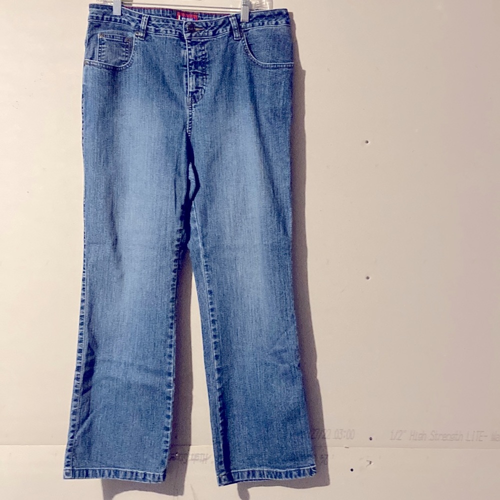 Westport Denim Distressed Blue Jeans Straight Legs  Women Pants Size 12